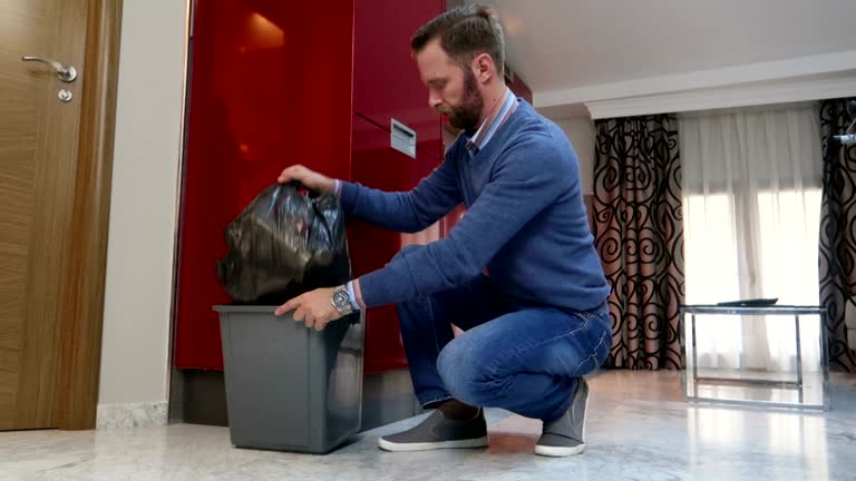 Best Commercial Junk Removal  in Urbandale, IA