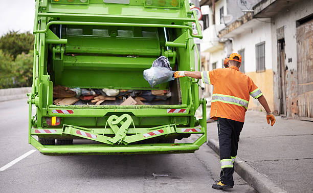 Best Appliance Removal  in Urbandale, IA